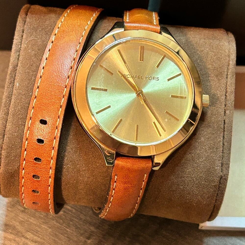 Michael Kors Women’s Double Wrap Watch New in Box!!  Gold face tan leather band - Picture 2 of 15